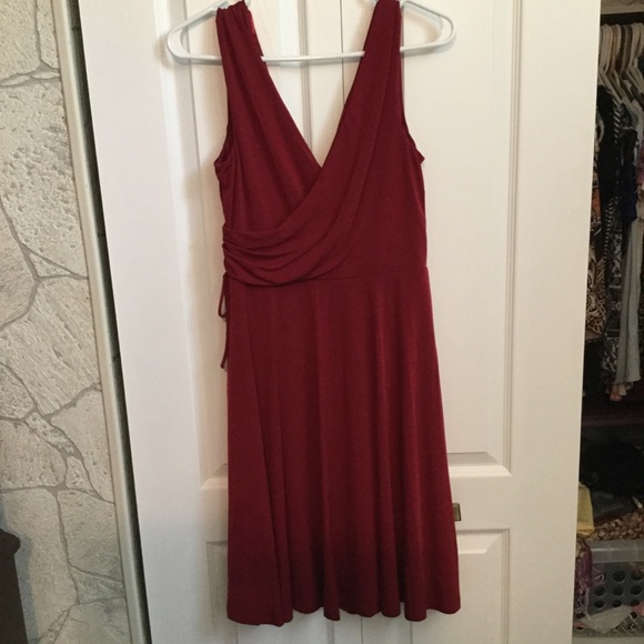 Ricki’s red midi dress - Picture 2 of 2